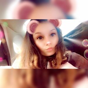 Meet your Posher, Francesca